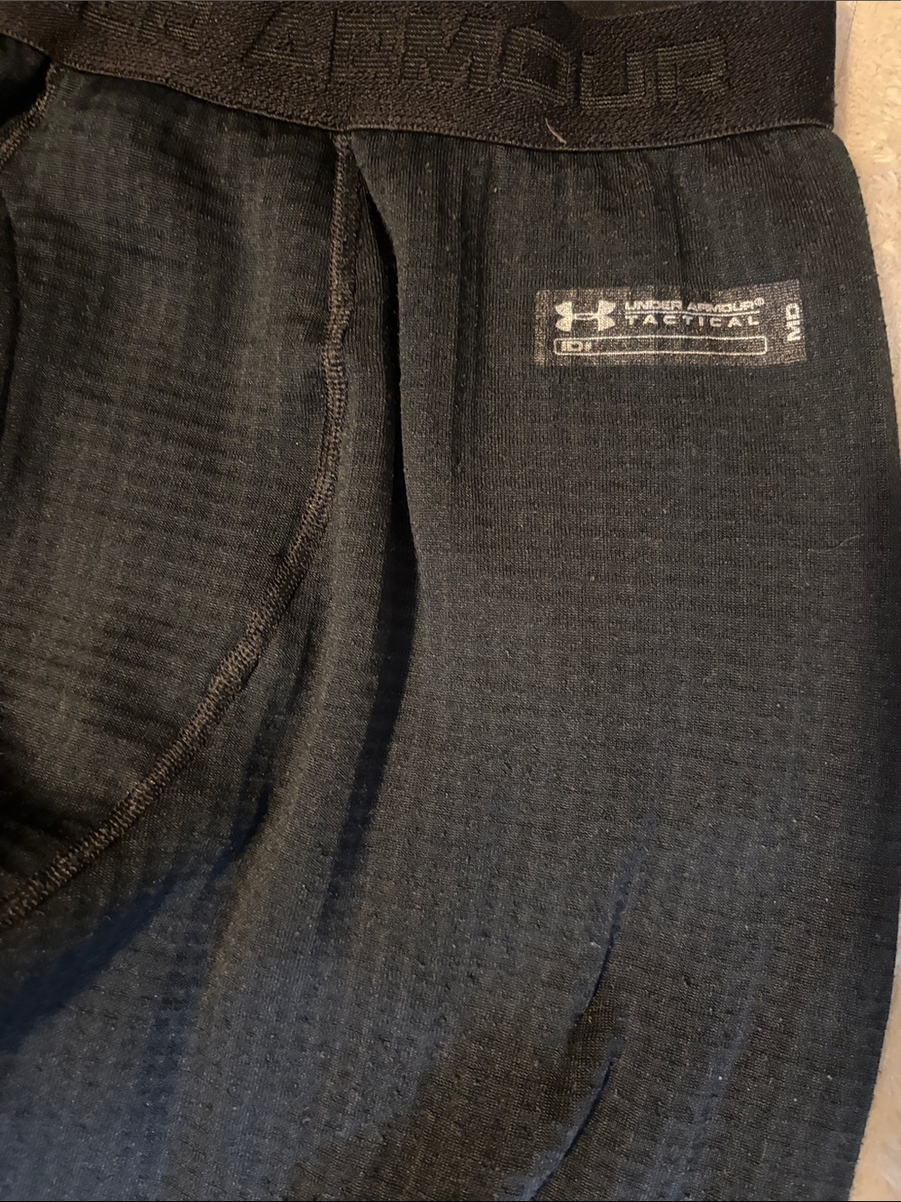 UNDER ARMOUR Men's Tactical Armour Compression Leggings Black SZ M - Picture 2 of 7